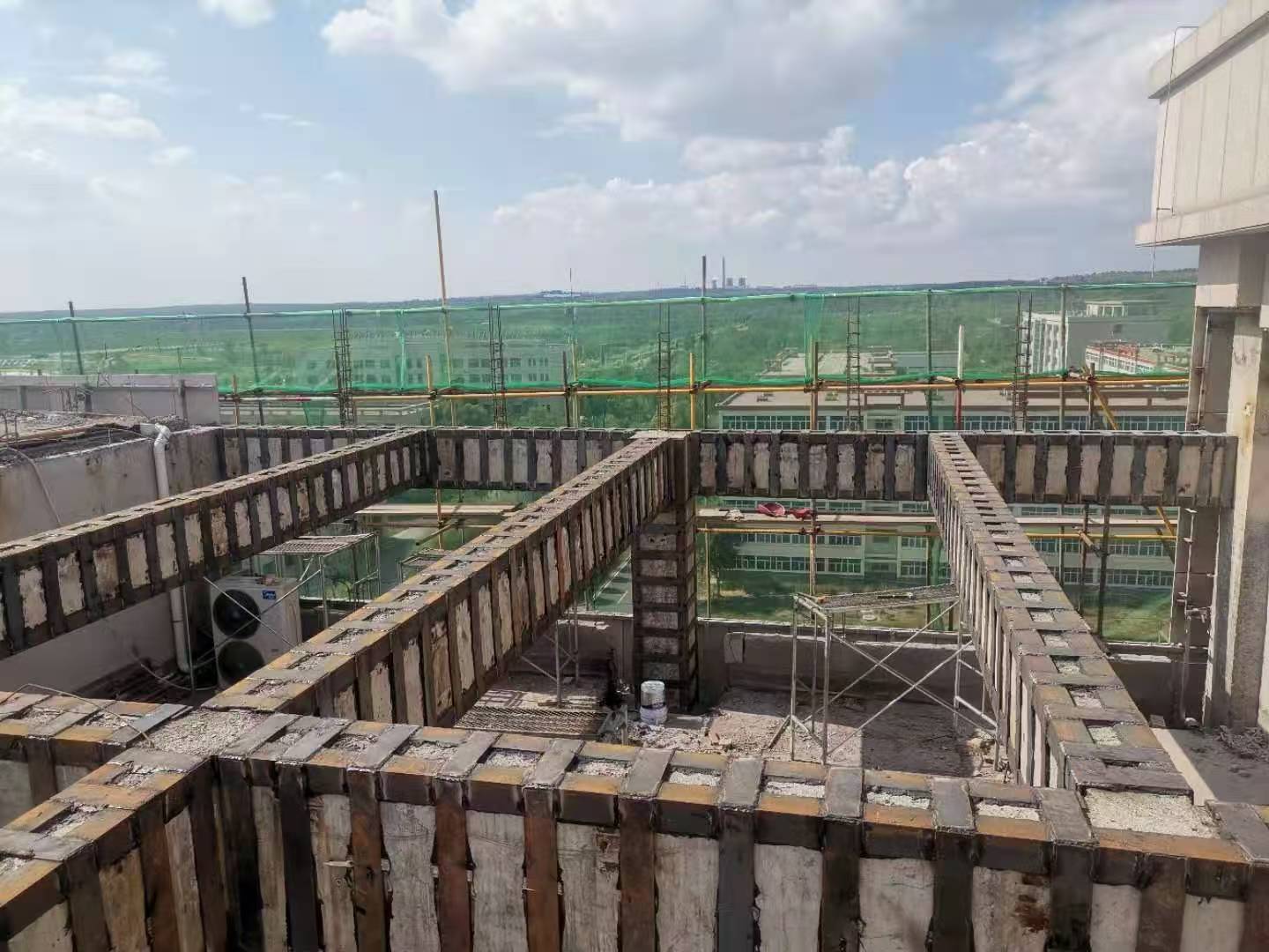 丽江厂房加固怎么做?